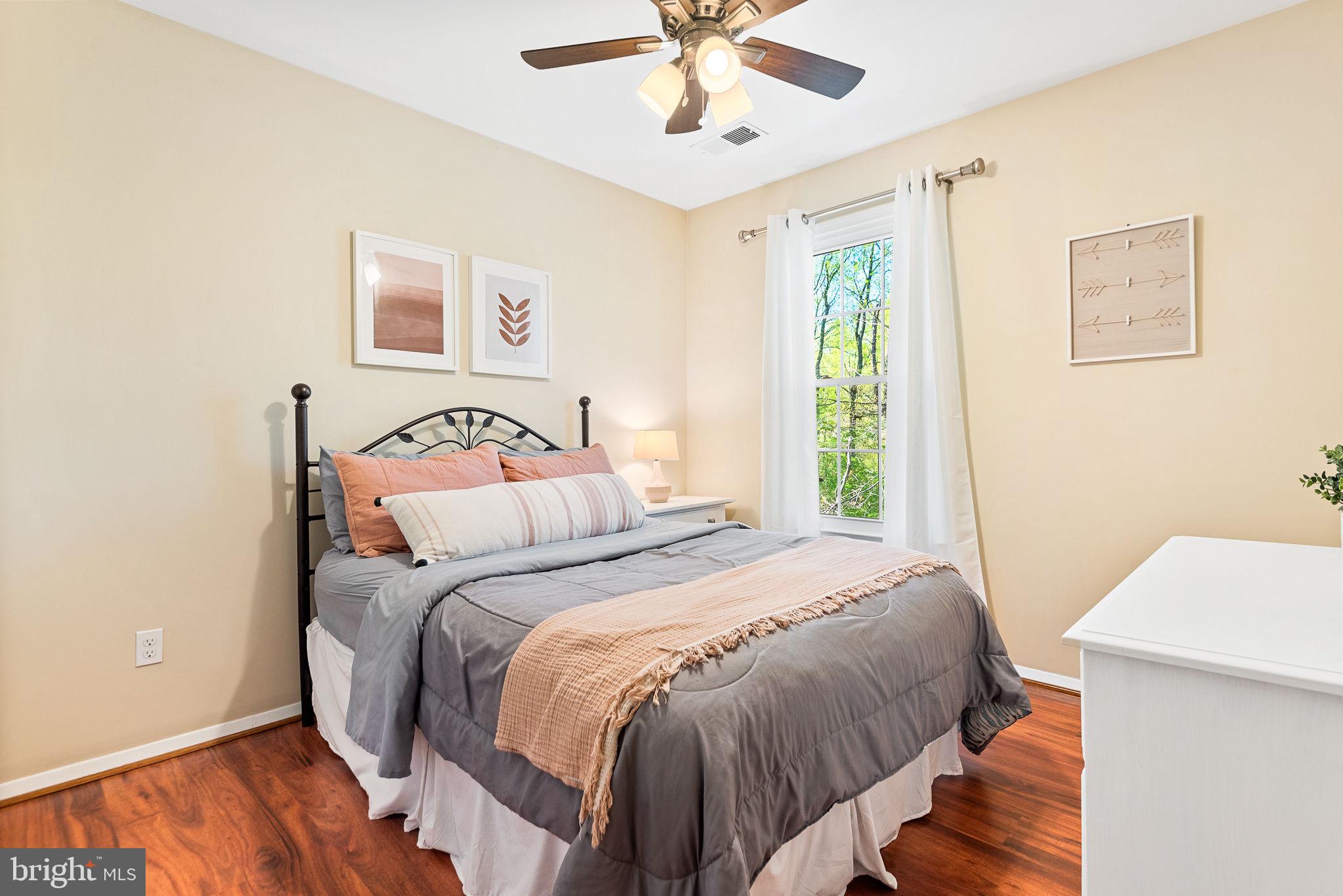 2314 Horseferry Court Reston, VA 20191 - Photo 16 of 37