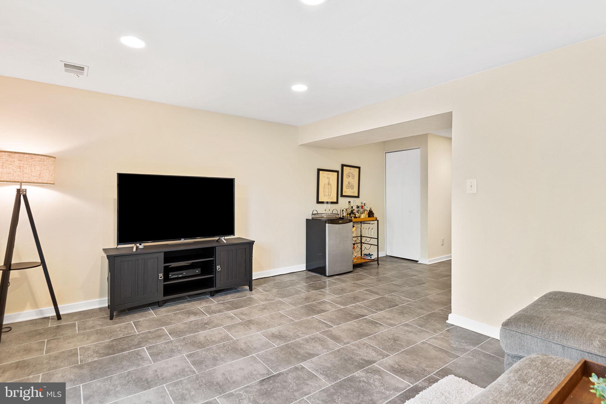 2314 Horseferry Court Reston, VA 20191 - Photo 28 of 37
