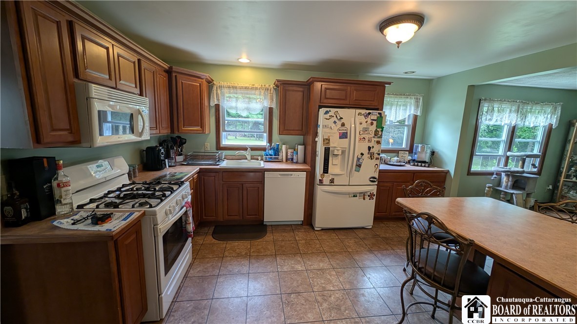 9231 Spoden Road Pomfret, NY 14063 - Photo 21 of 44