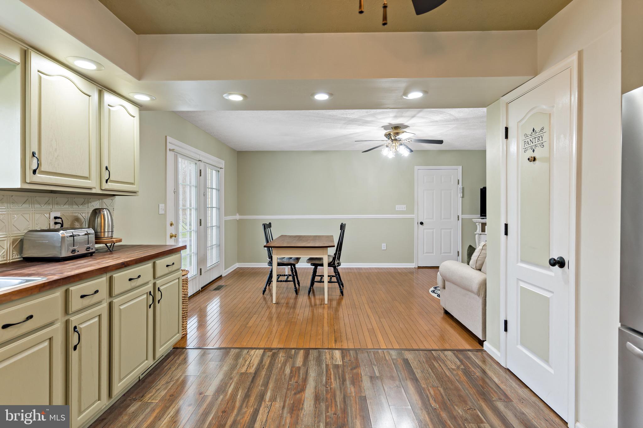 217 Doe Run Road Inwood, WV 25428 - Photo 21 of 39 Gallery Image 21