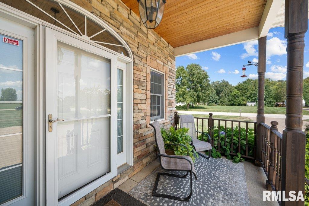 2103 Timber Ridge Drive Port Byron, IL 61275 - Photo 14 of 48