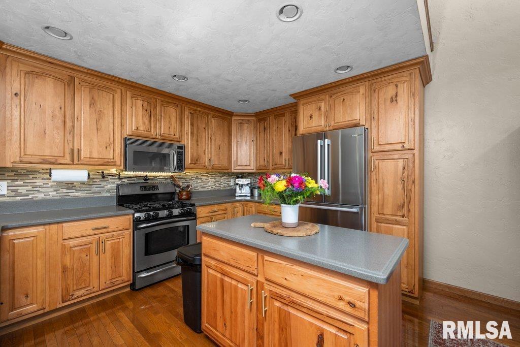 2103 Timber Ridge Drive Port Byron, IL 61275 - Photo 22 of 48