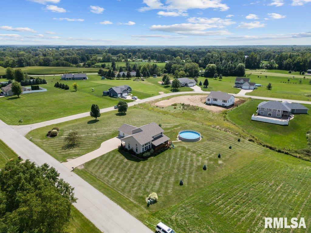 2103 Timber Ridge Drive Port Byron, IL 61275 - Photo 10 of 48