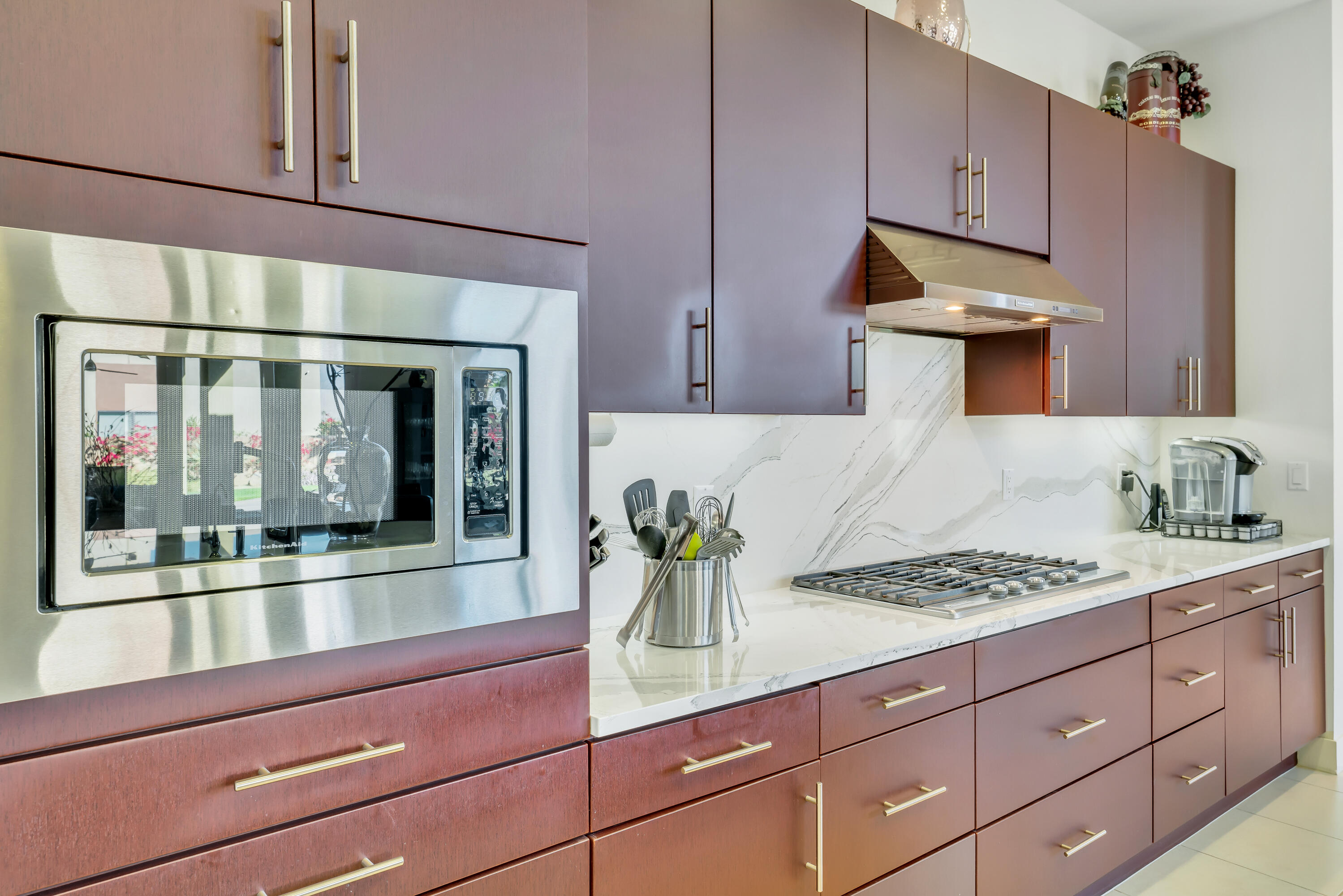 13 Via Montagna Rancho Mirage, CA 92270 - Photo 23 of 35 Kitchen