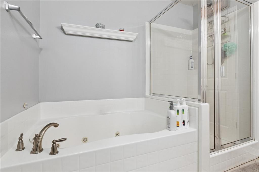 9513 Linden Loop Westwego, LA 70094 - Photo 12 of 25