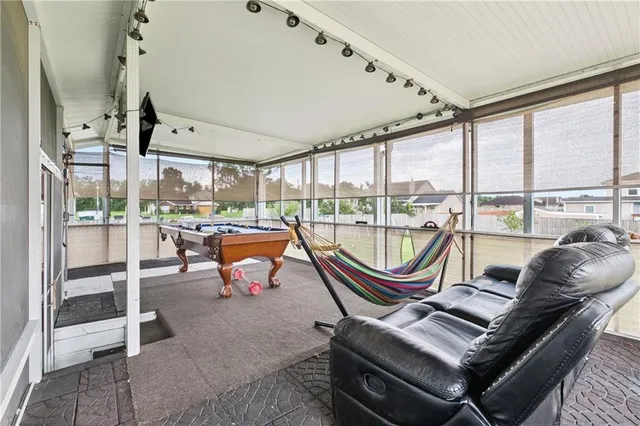 $345,000 | 9513 Linden Loop, Westwego, LA 70094