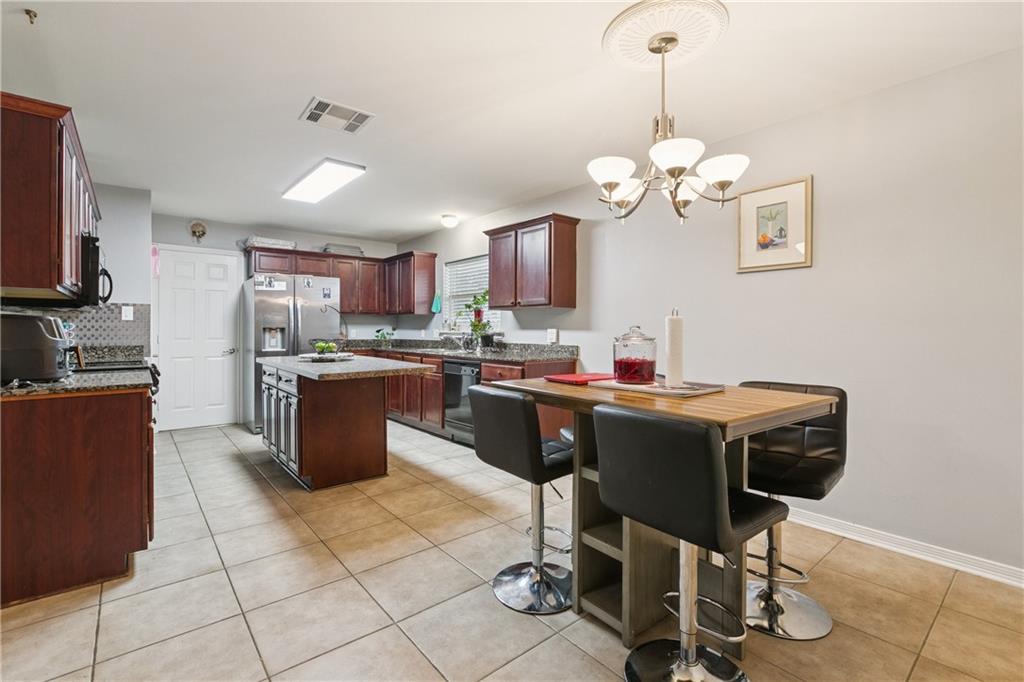 9513 Linden Loop Westwego, LA 70094 - Photo 8 of 25