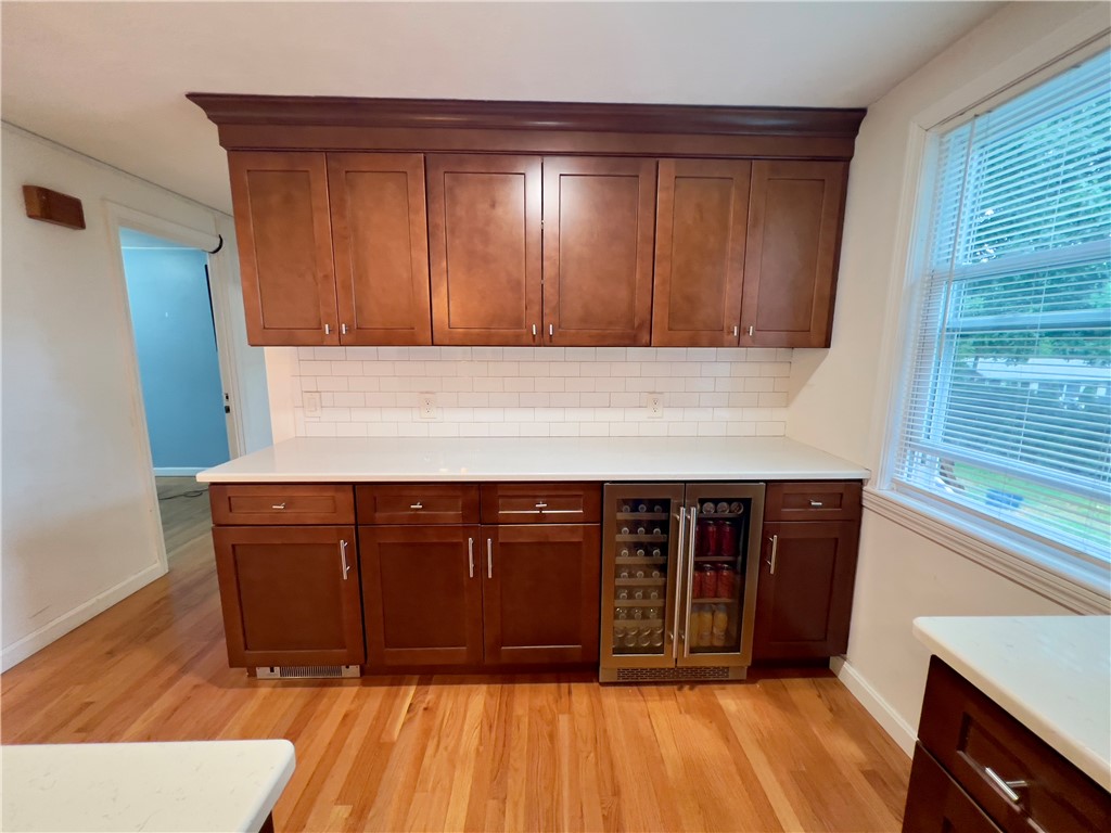426 Arnold Road Coventry, RI 02816 - Photo 11 of 30