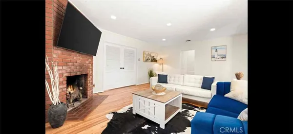 $5,995 | 7419 West 91st Street, Los Angeles, CA 90045