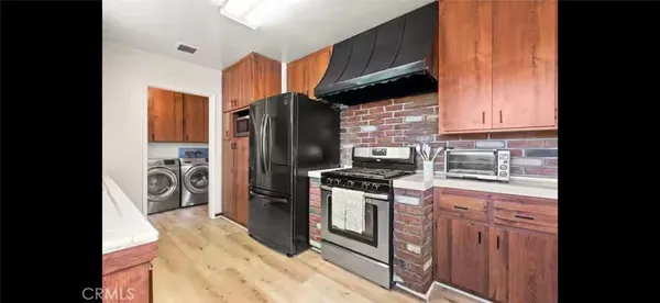 $5,995 | 7419 West 91st Street, Los Angeles, CA 90045