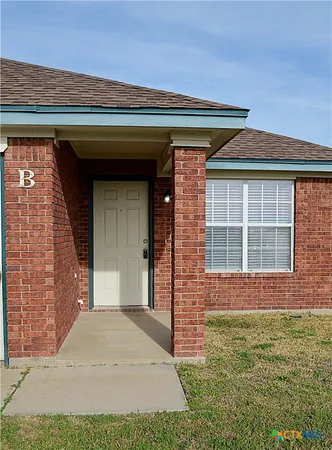 $1,050 | 305 Bermuda Street, Unit B, Copperas Cove, TX 76522