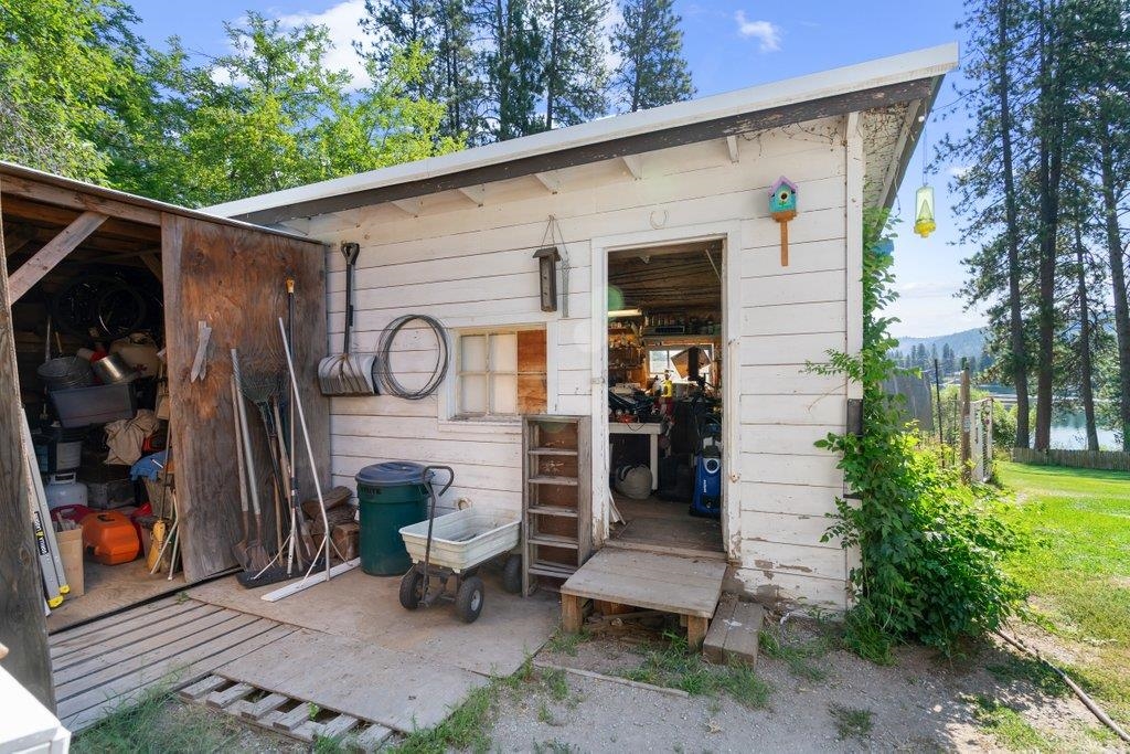 7693 Leclerc Road Newport, WA 99156 - Photo 27 of 50