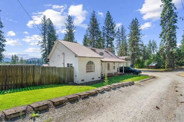 $550,000 | 7693 Leclerc Road, Newport, WA 99156