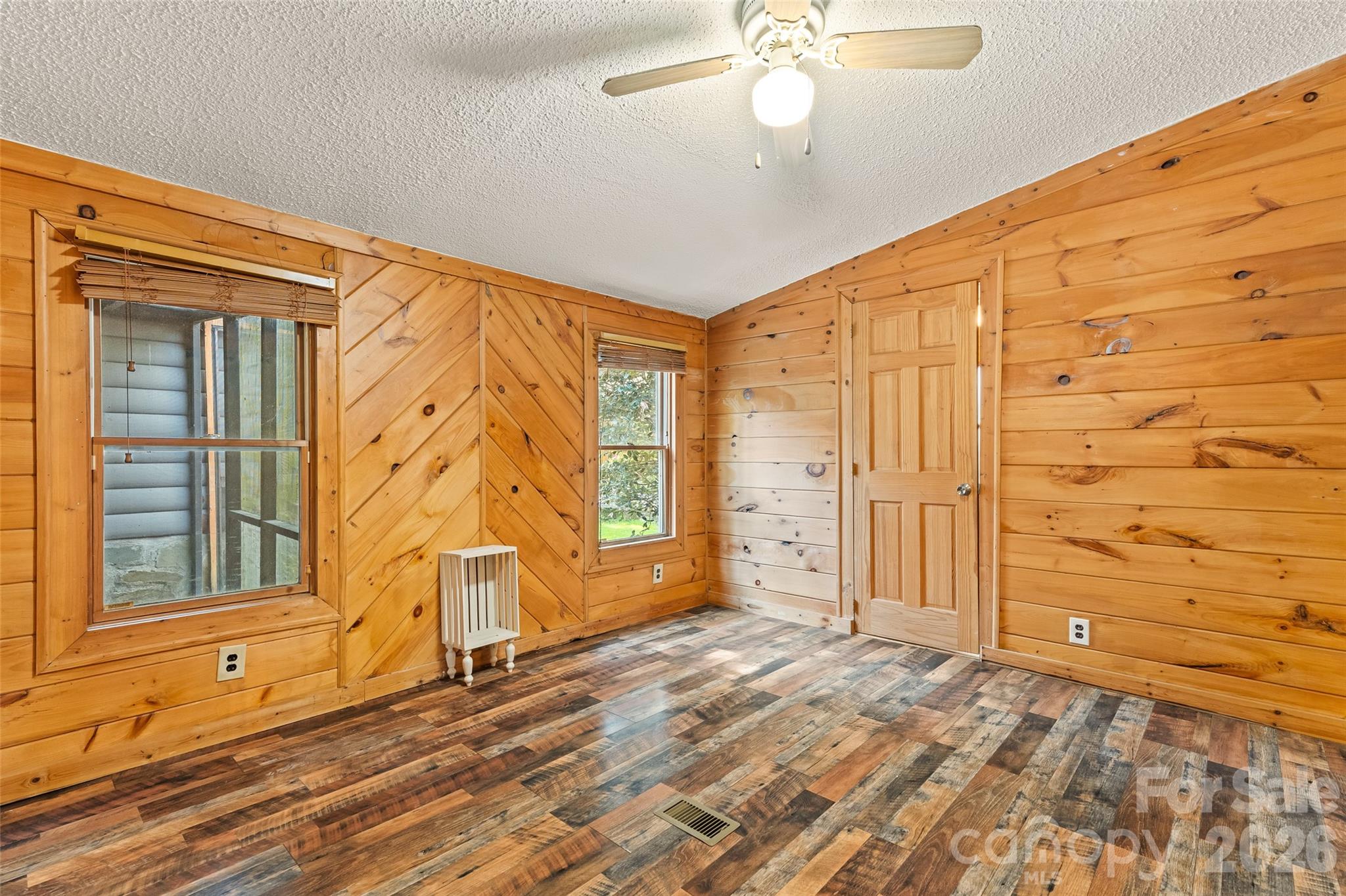 19 Timbers Edge Lane Fairview, NC 28730 - Photo 23 of 31