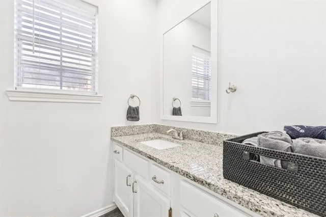 $2,100 | 1301 Florence Street, McKinney, TX 75069