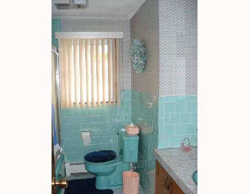 165 Curry Road Cranston, RI 02920 - Photo 6 of 8 Master Bath/Spa.