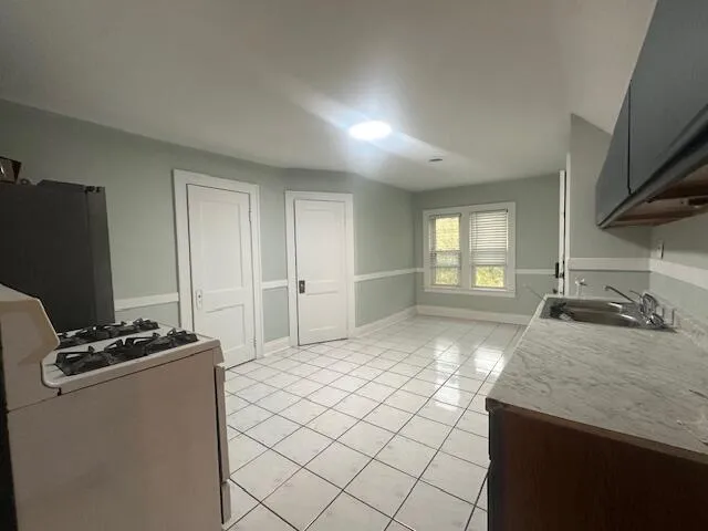 $1,450 | 4613 21st Avenue, Unit UPPR, Kenosha, WI 53140