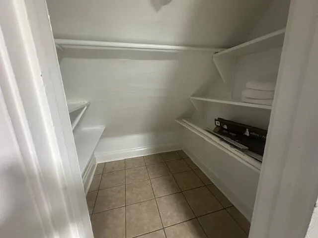 $1,450 | 4613 21st Avenue, Unit UPPR, Kenosha, WI 53140