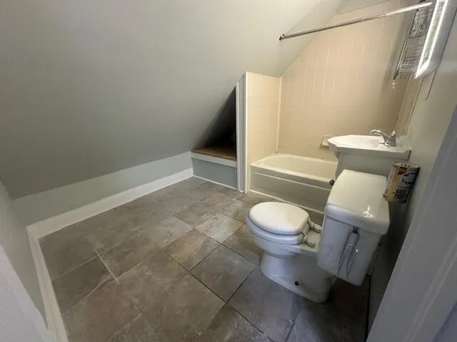 $1,450 | 4613 21st Avenue, Unit UPPR, Kenosha, WI 53140