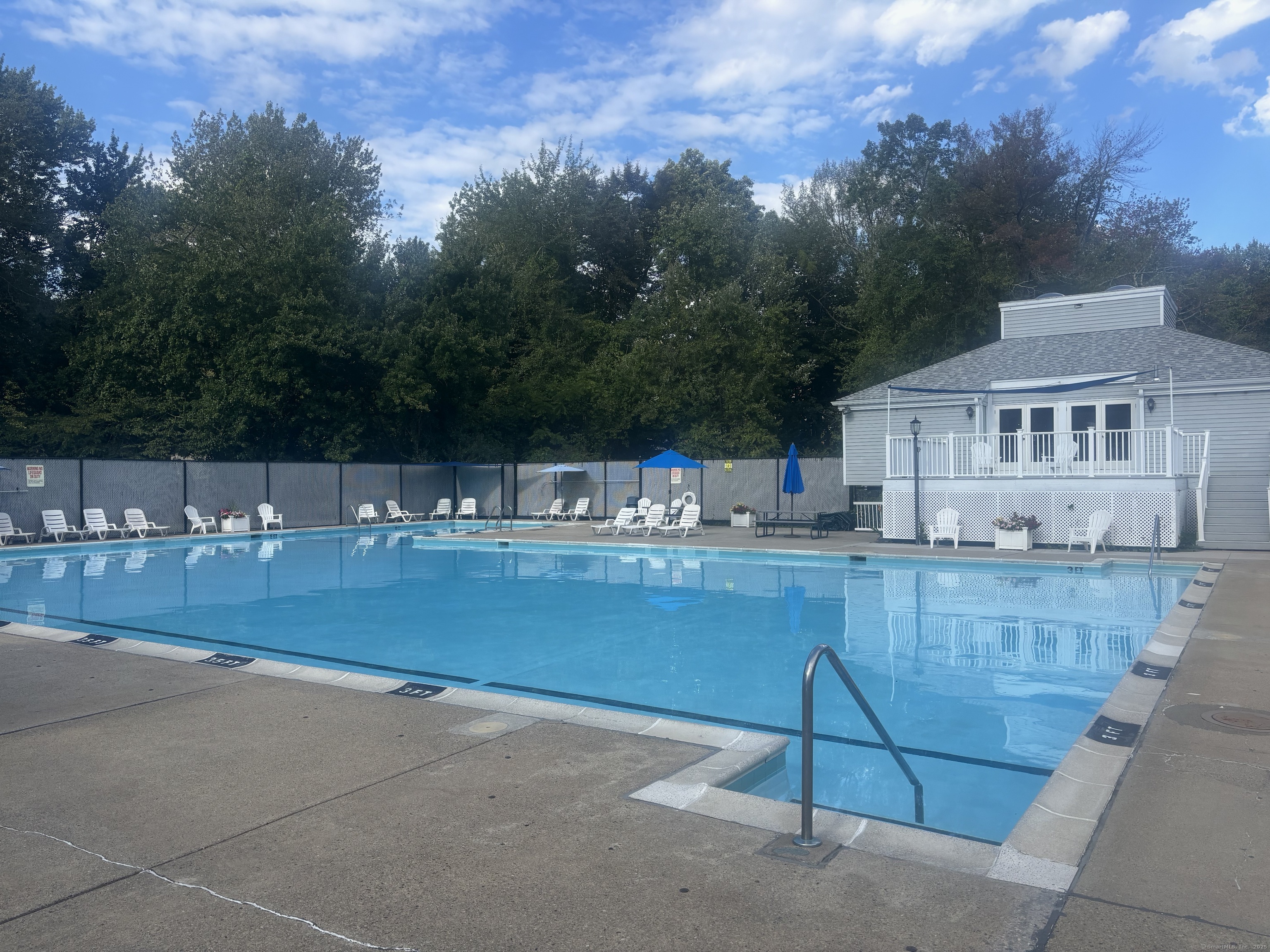 323 Walden Green Road, Unit 323 Branford, CT 06405 - Photo 20 of 21