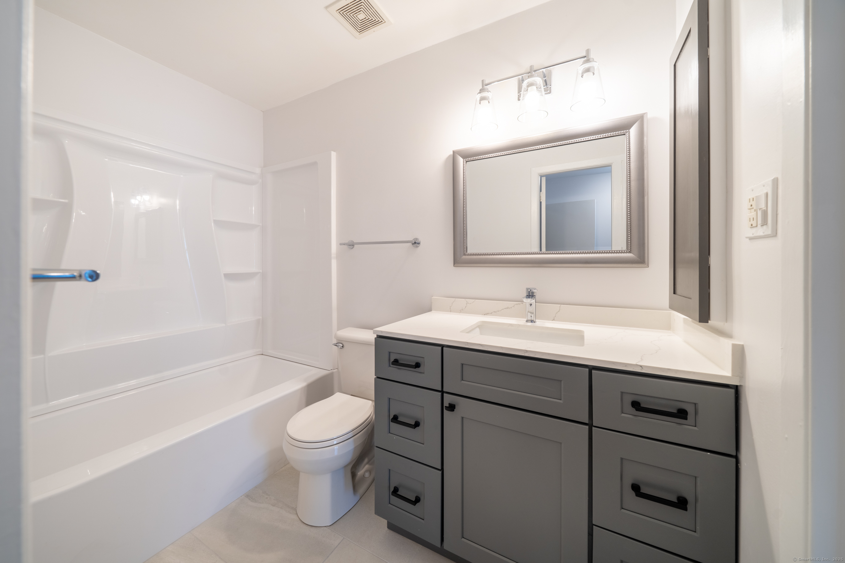 323 Walden Green Road, Unit 323 Branford, CT 06405 - Photo 10 of 21 New bathroom