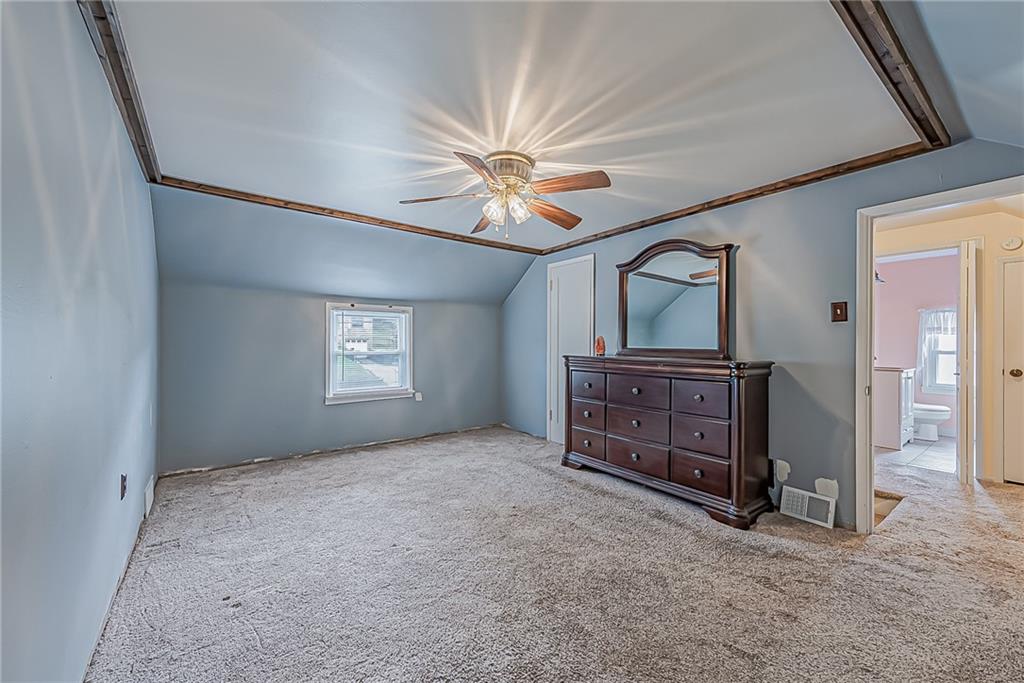 5226 Baptist Road Pittsburgh, PA 15236 - Photo 17 of 21 Gallery Image 17