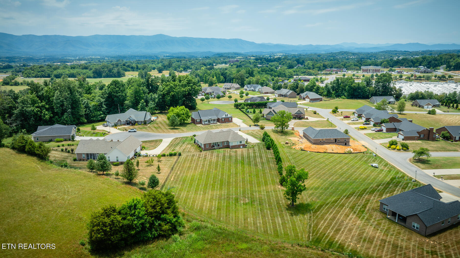305 Saddle Ridge Court Greeneville, TN 37745 - Photo 38 of 40 103
