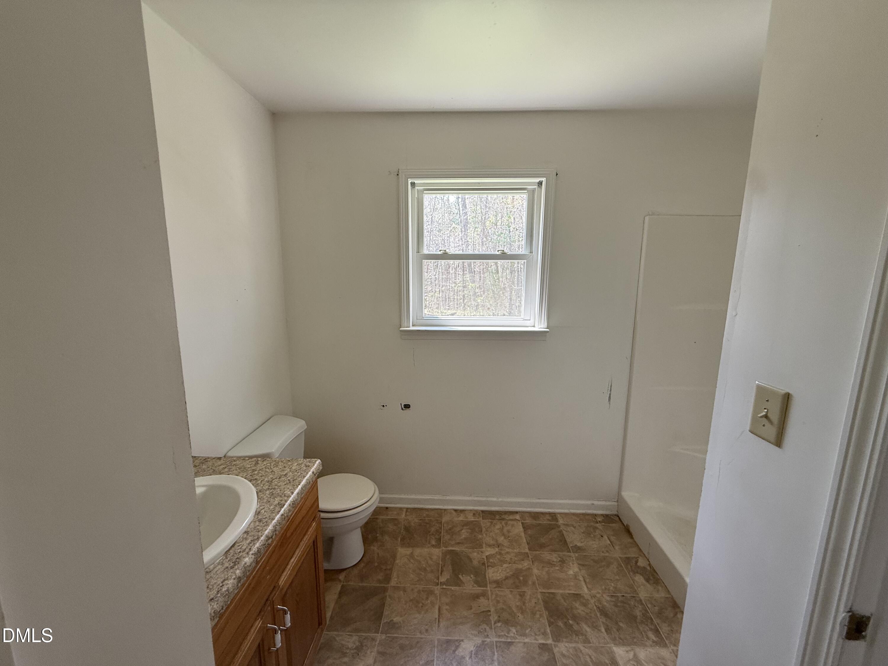 350 Plum Nutty Road Henderson, NC 27537 - Photo 17 of 21 350 Plum Nutty Road Vance County-19