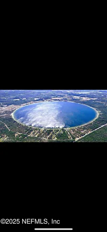 a view of an outdoor space and backyard