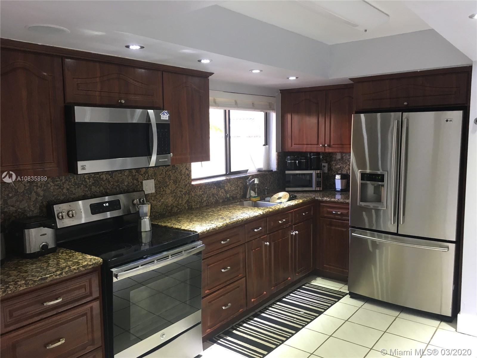 15037 Southwest 89th Ter Road Miami, FL 33196 - Photo 22 of 36 Gallery Image 22