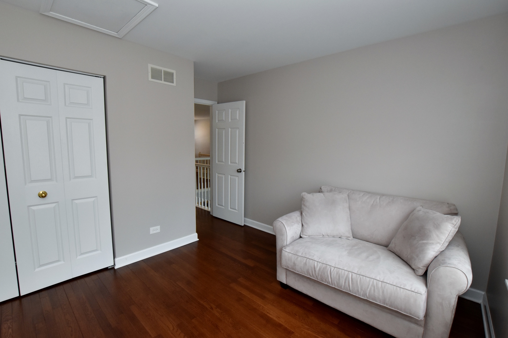 2004 North Silver Lake Road Arlington Heights, IL 60004 - Photo 17 of 24