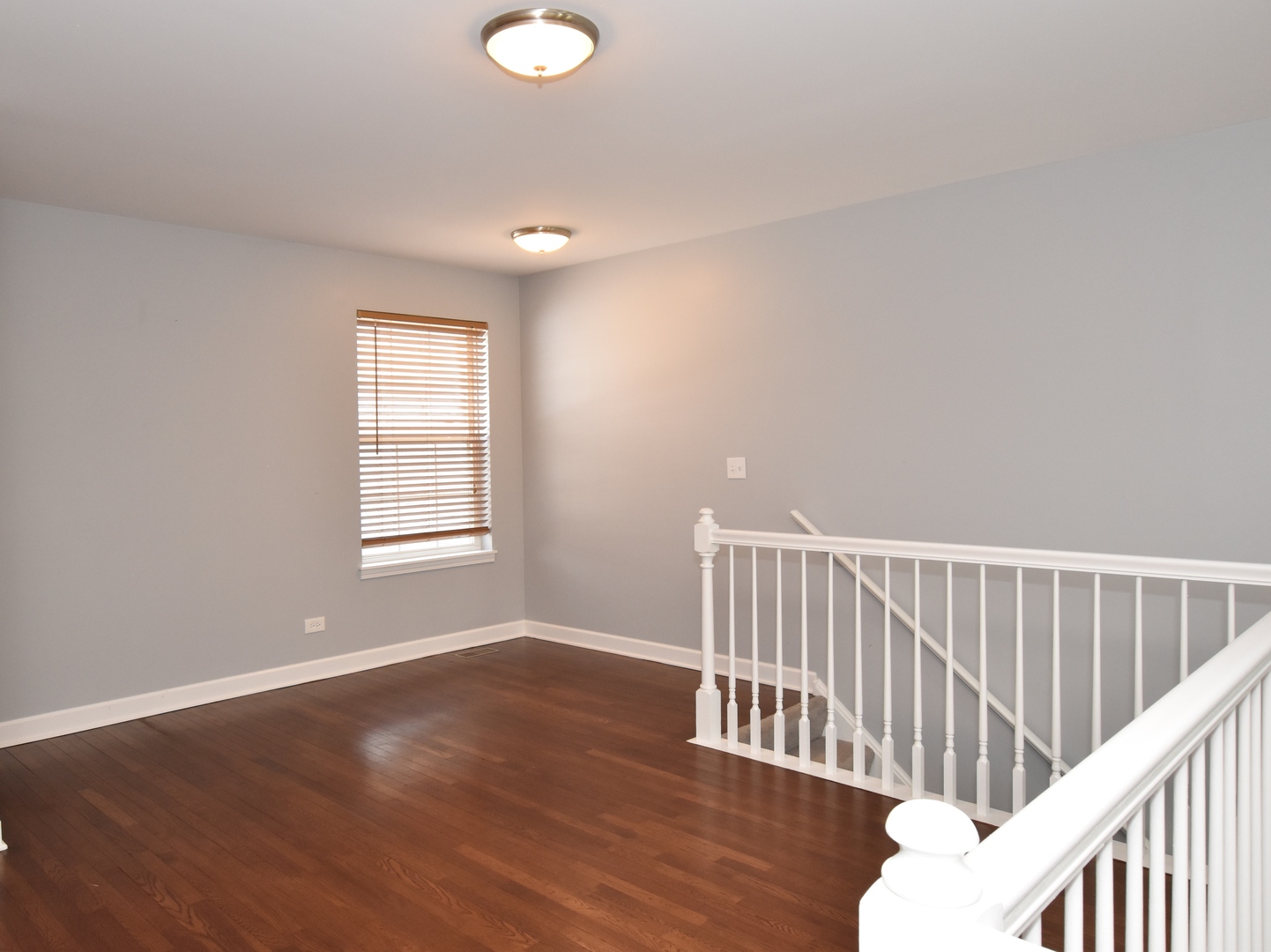 2004 North Silver Lake Road Arlington Heights, IL 60004 - Photo 19 of 24