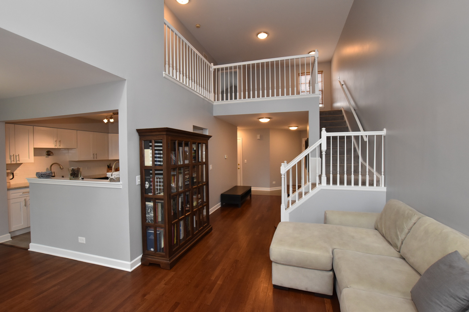 2004 North Silver Lake Road Arlington Heights, IL 60004 - Photo 7 of 24
