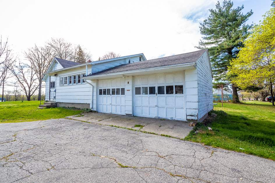 1078 South Parma Road Parma, MI 49269 - Photo 2 of 6 Photo 2