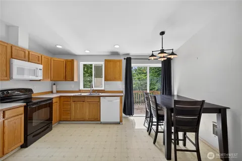 $420,000 | 744 Summerset Way, Sedro-Woolley, WA 98284
