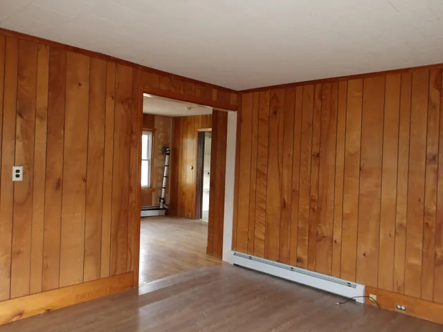 $95,000 | 1076 Park Street, Livermore Falls, ME 04254