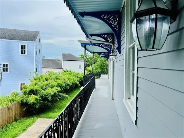 $4,000 | 1608 Governor Nicholls Street, Unit D, New Orleans, LA 70116