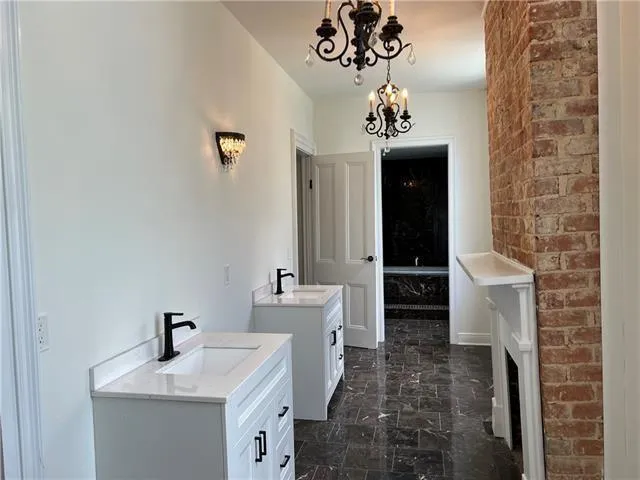 $4,000 | 1608 Governor Nicholls Street, Unit D, New Orleans, LA 70116