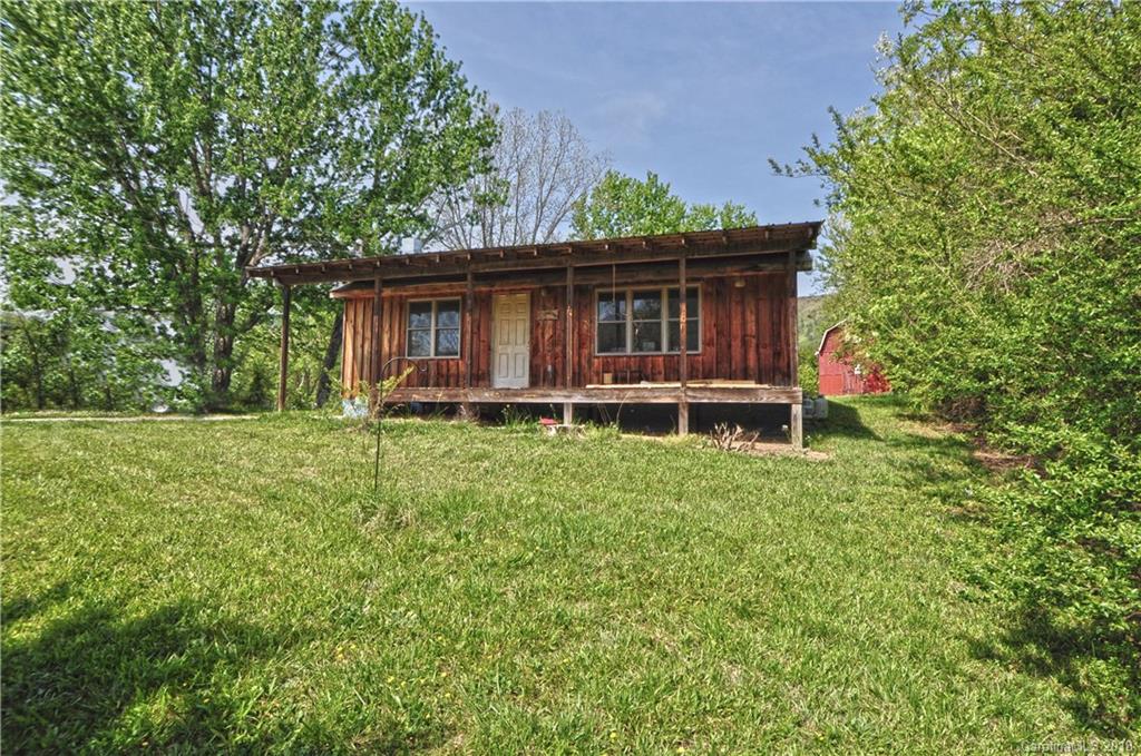 68 Berry Wills Road Hot Springs, NC 28743 - Photo 16 of 30 Gallery Image 16