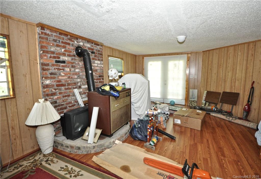 68 Berry Wills Road Hot Springs, NC 28743 - Photo 17 of 30 Gallery Image 17