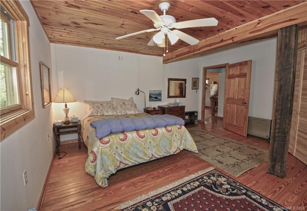 68 Berry Wills Road Hot Springs, NC 28743 - Photo 19 of 30 Gallery Image 19