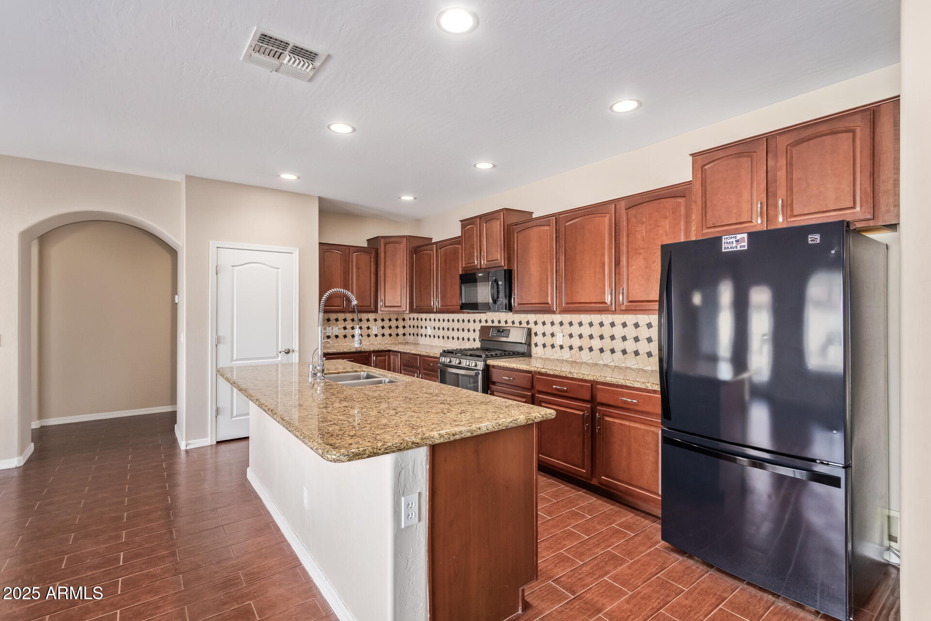 21942 East Rosa Road Queen Creek, AZ 85142 - Photo 5 of 27 18 - Rosa