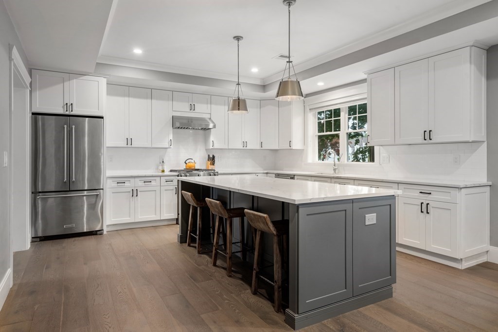 12 East Evergreen Road Natick, MA 01760 - Photo 4 of 24