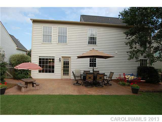 814 Clearbrook Road Matthews, NC 28105 - Photo 14 of 16 Gallery Image 14