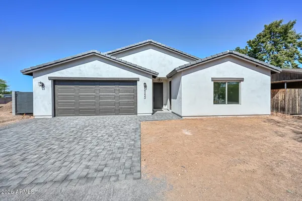 $987,000 | 19222 North 29th Place, Phoenix, AZ 85050