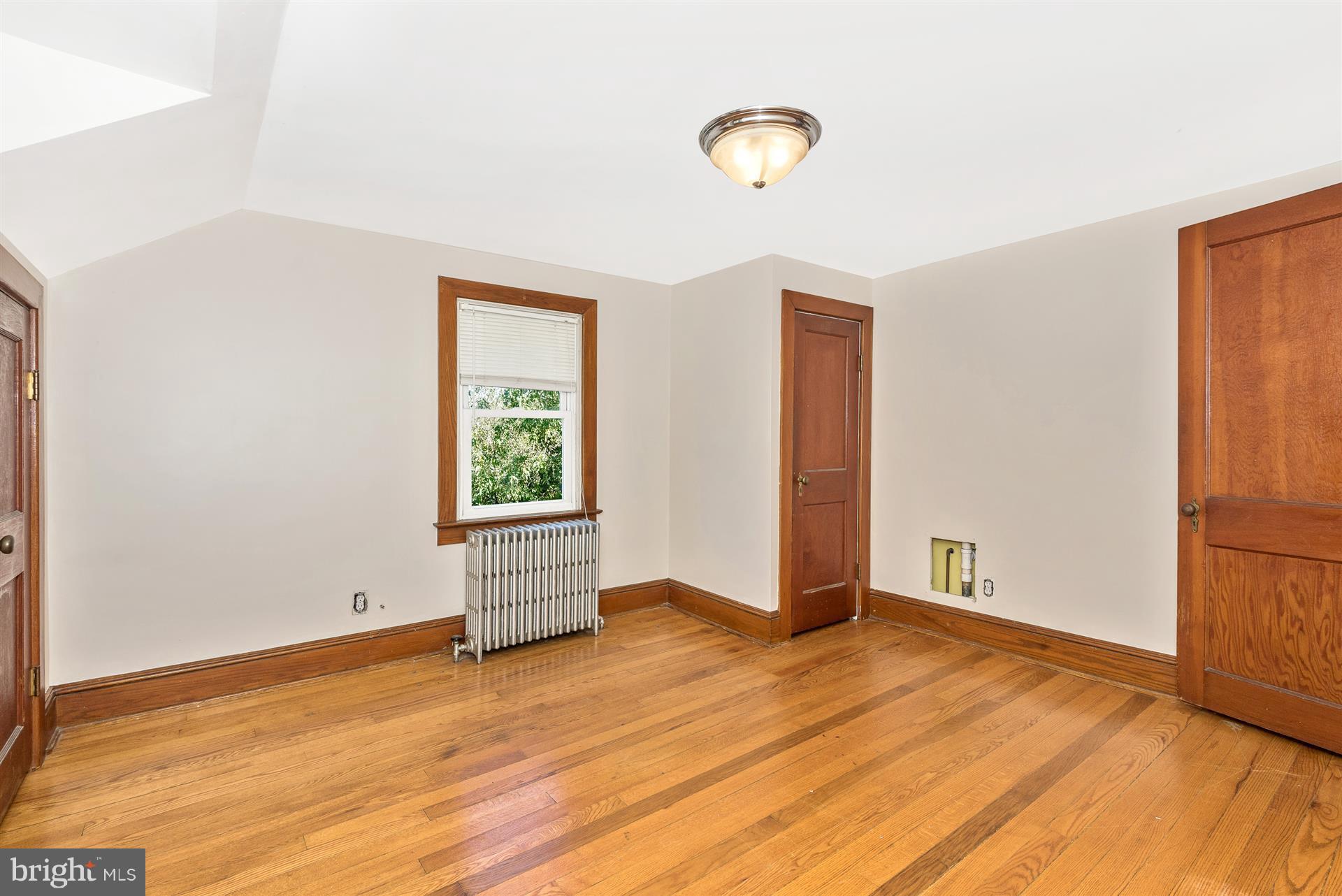 8 Locust Street Frederick, MD 21703 - Photo 19 of 26 Bedroom
