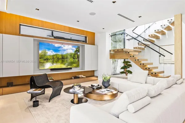 $3,650,000 | 325 West 63rd Street, Miami Beach, FL 33141