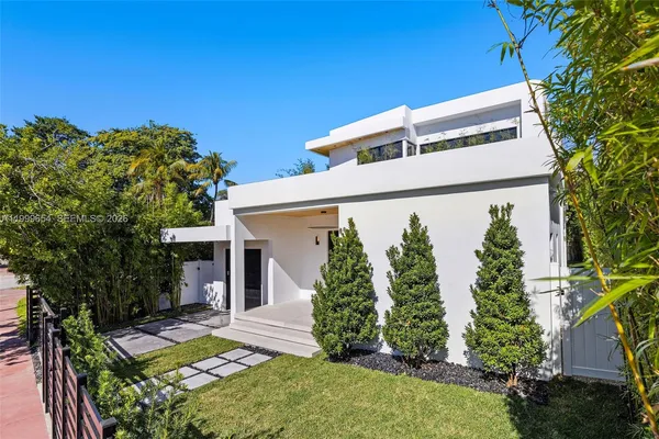 $3,650,000 | 325 West 63rd Street, Miami Beach, FL 33141