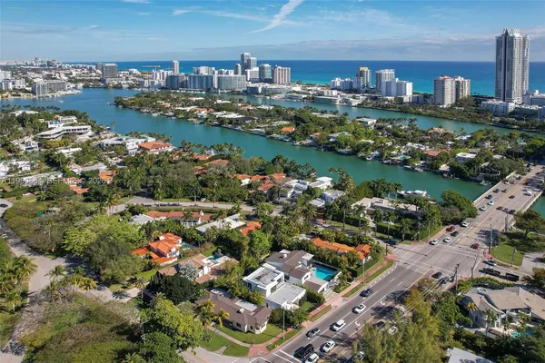 $3,650,000 | 325 West 63rd Street, Miami Beach, FL 33141