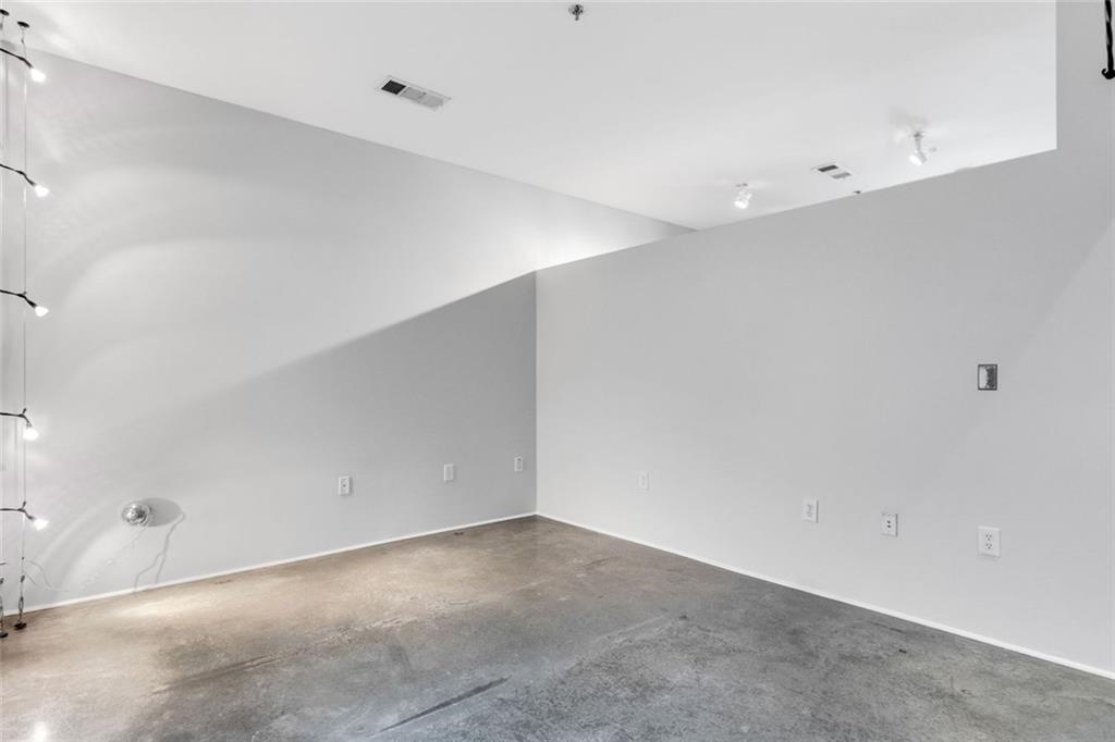 560 Dutch Valley Road Northeast, Unit 2210 Atlanta, GA 30324 - Photo 15 of 28